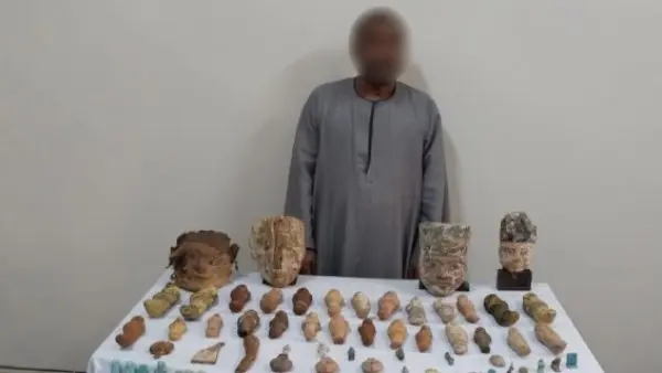 ورث أجدادنا.. ضبط 277 قطعة أثرية بحوزة شخص في المنيا بقصد الاتجار