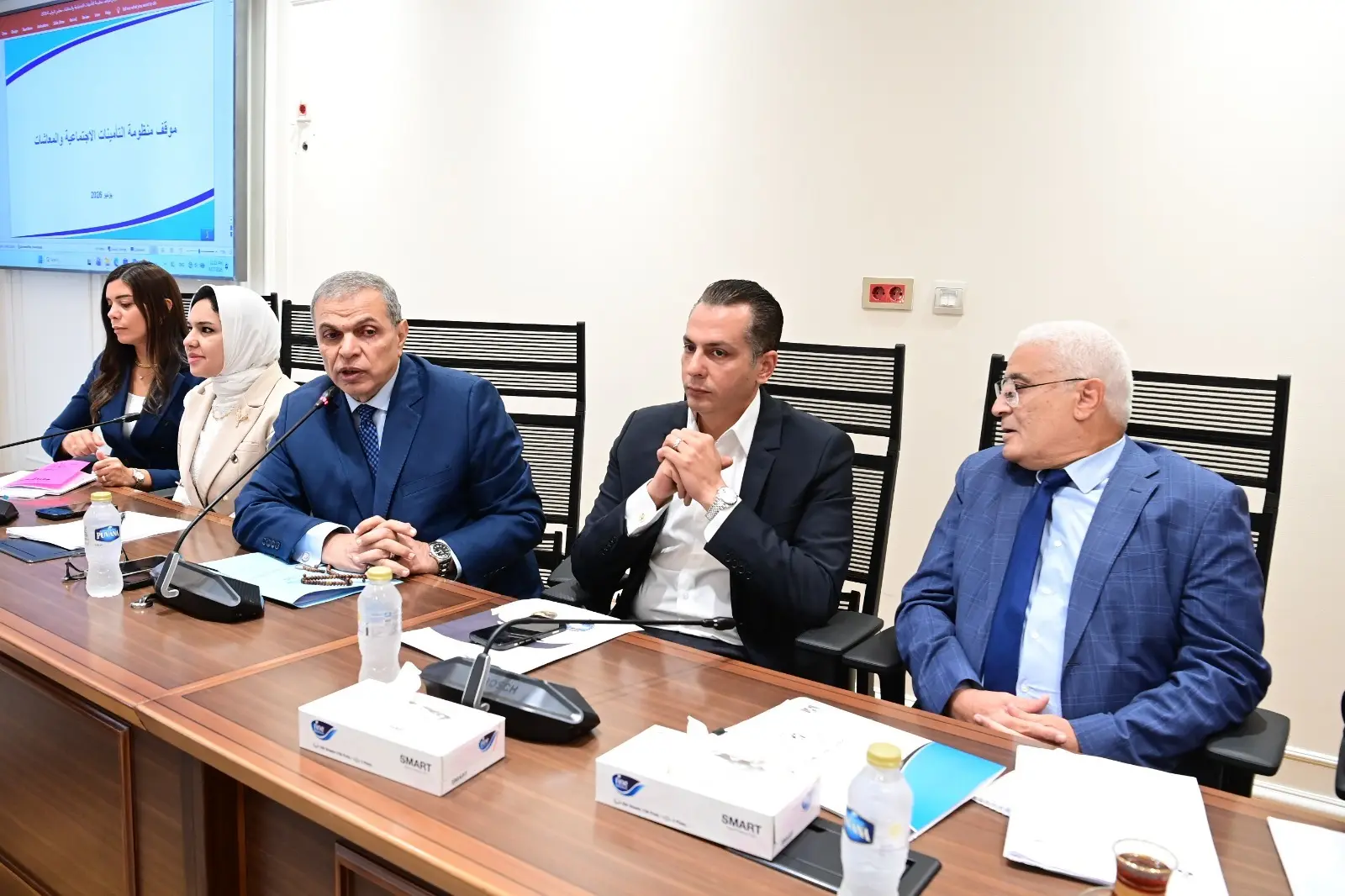 "القوى العاملة بالنواب" تفتح ملف تعطل التأمينات والمعاشات.. ومطالبات بتحقيق عاجل