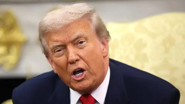 مسؤولون خليجيون يكذبون ترامب: لا علم لنا بخطط مهاجمة إيران ولم نطلب تأجيلها