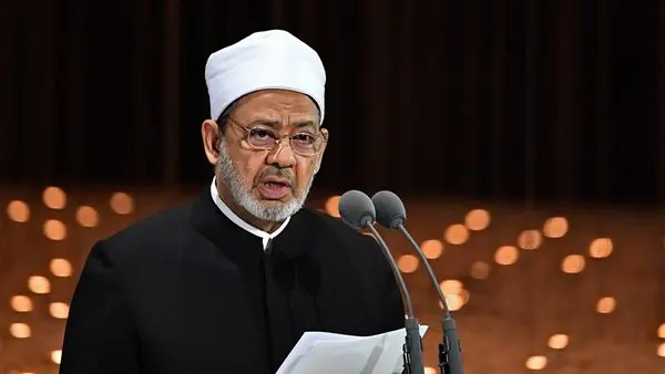 شيخ الأزهر يهنئ السيسي والشعب المصري بذكرى انتصارات أكتوبر ويستحضر تضحيات الشهداء