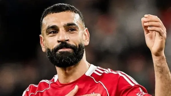 فرج عامر يفجر مفاجأة: محمد صلاح إلى الهلال السعودي بأضخم عقد في التاريخ
