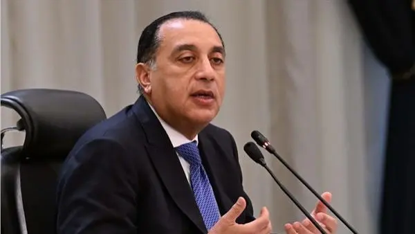 هل يطبق العمل أونلاين على موظفي التربية والتعليم والمديريات؟.. مصادر تحسم الجدل