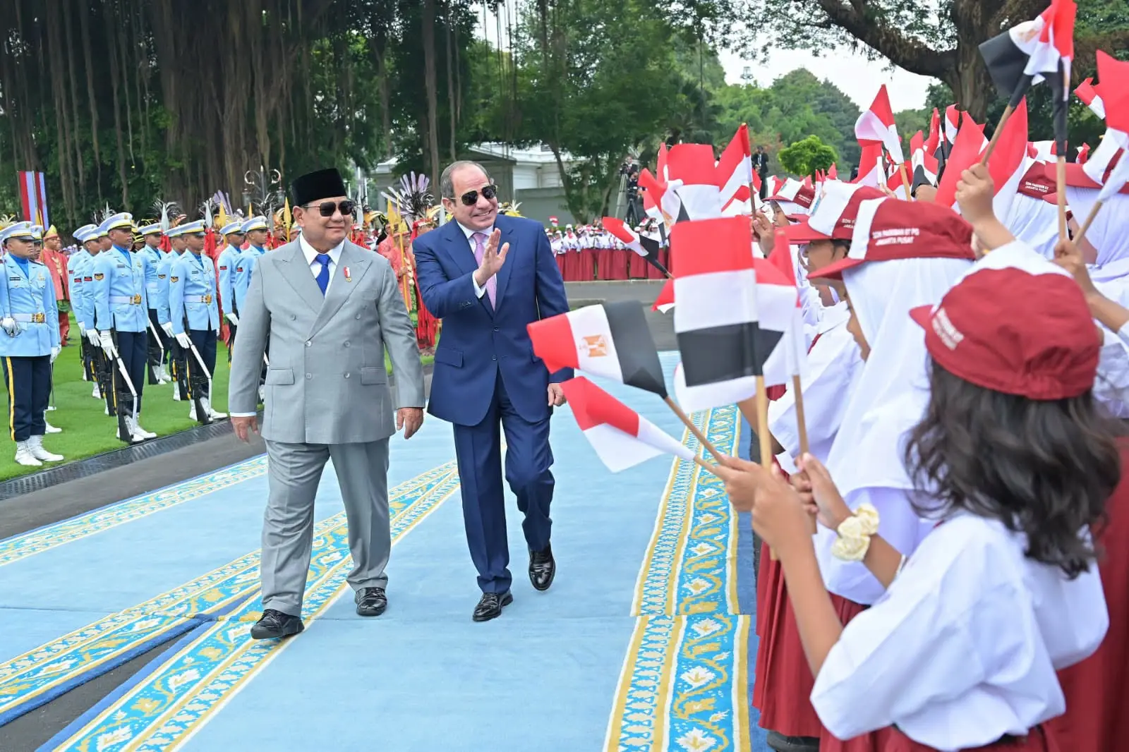 الرئيس السيسي يختتم زيارته لإندونيسيا ويؤكد اعتزاز مصر بالعلاقات التاريخية وتطلعها لتعزيز الشراكة الثنائية