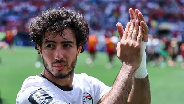 جدار الفراعنة العازل.. ماذا قال الإعلام العالمي عن أداء محمد هاني بعد تحجيم "دوكو" في مونديال 2026؟