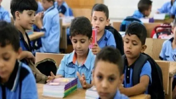 التعليم تحسم جدل تعطيل الدراسة بالمدارس يومي الأربعاء والخميس بسبب سوء الطقس