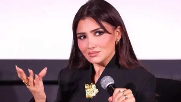 الموت يفجع الفنانة مي عمر