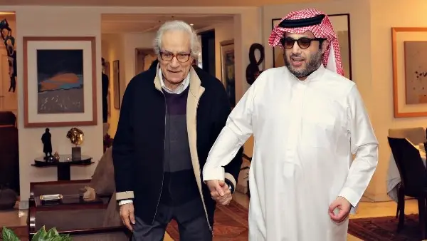 فاروق حسني بعد زيارة تركي آل الشيخ له: شخصية عربية مؤثرة