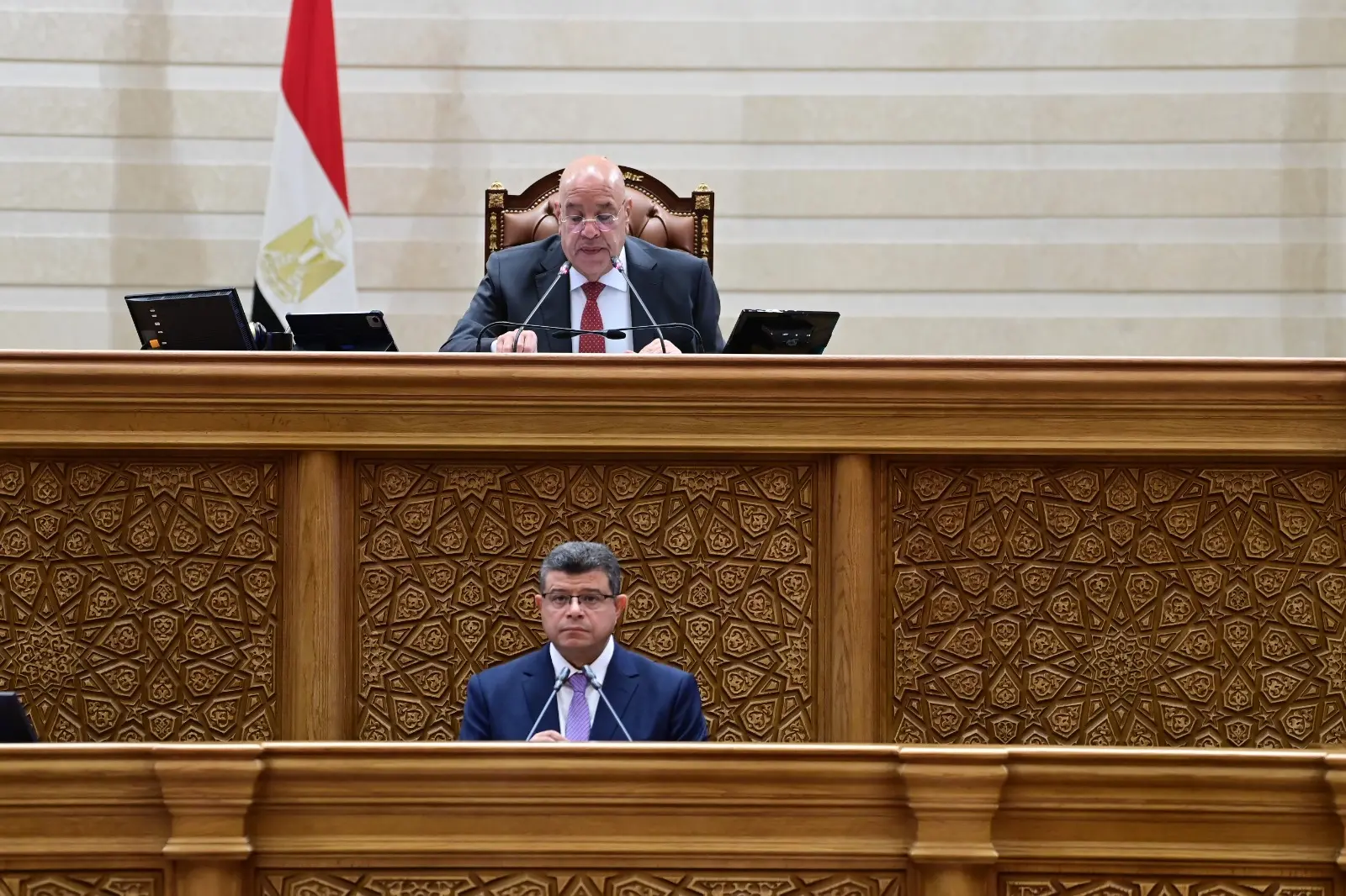 نواب يطالبون بزيادة موازنة التعليم والصحة بالموازنة الجديدة.. ووقف نزيف خسائر الهيئات الإقتصادية