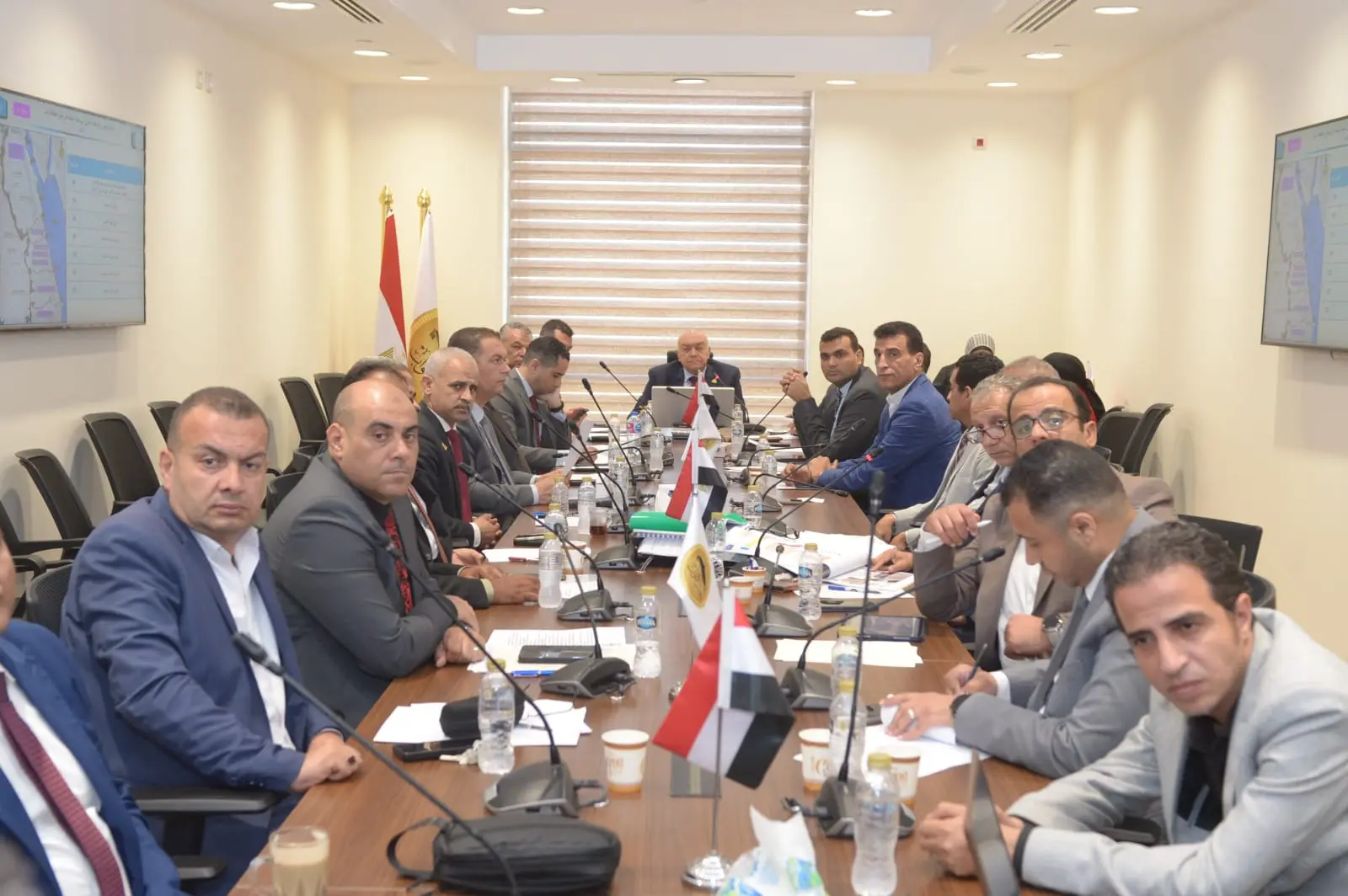 "نقل النواب" تناقش ملفات الطرق في قنا والبحر الأحمر.. ورئيس اللجنة : هدفنا تحويل خطط الدولة التنموية إلى واقع ملموس - 97ef2090 3971 4d86 bfc9 816146408da9