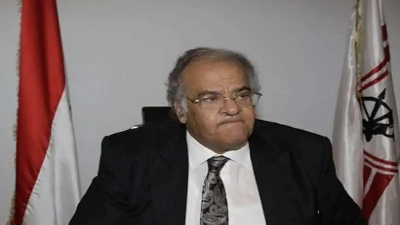 ممدوح عباس يحسم الجدل ويكشف حقيقة مكافآت القمة