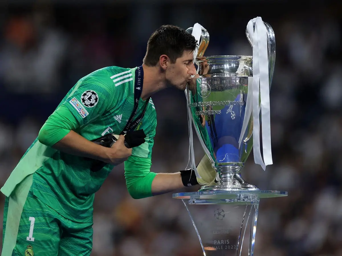 ريال مدريد يتحرك لتأمين بقاء حارسه البلجيكي كورتوا حتى 2028