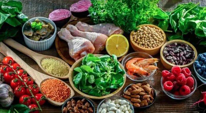 6 أطعمة في العشاء.. هل تساعد فعلًا على التخلص من دهون البطن خلال 30 يومًا؟