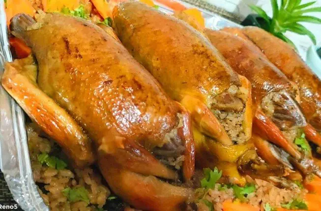 طريقة عمل الحمام المحشي بالأرز أو الفريك