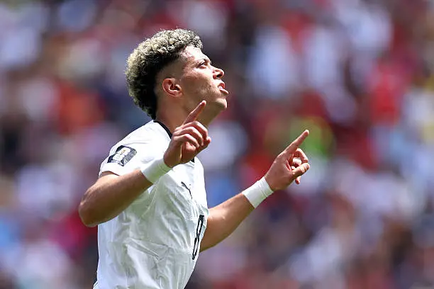 إمام عاشور يفتتح التسجيل لمنتخب مصر أمام بلجيكا بتسديدة صاروخية