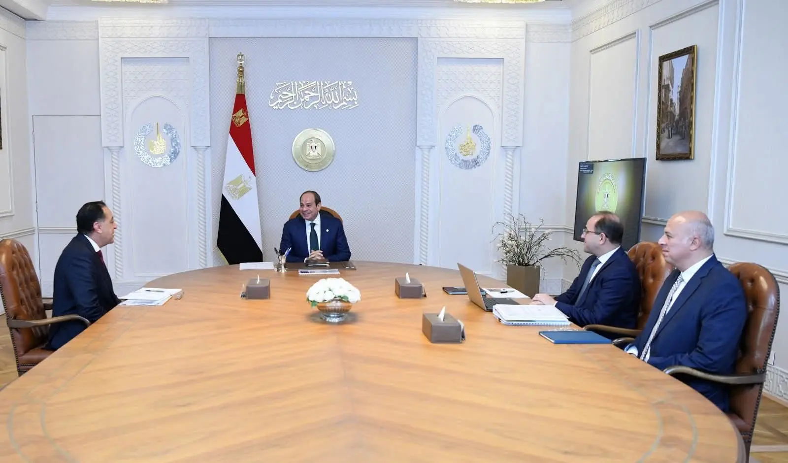 الرئيس السيسي يوجه بتطبيق الحزمة الاجتماعية الجديدة قبل شهر رمضان المبارك