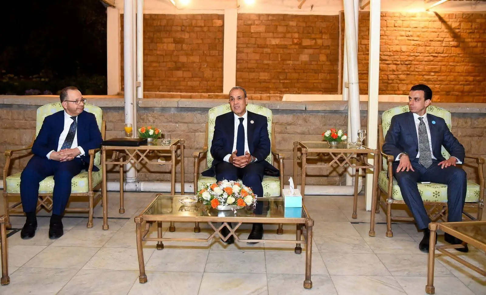 وزير الخارجية يلتقي بالجالية المصرية في أديس أبابا