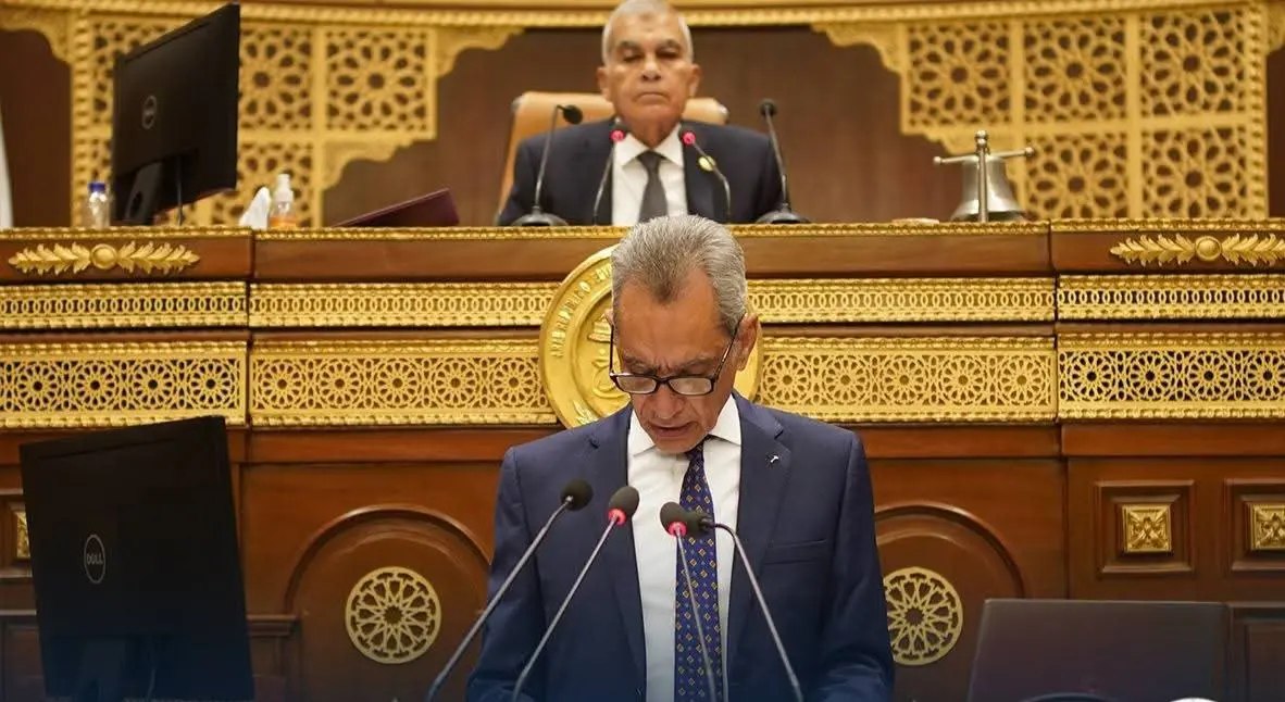 وزير المجالس النيابية في أول كلماته بمجلس الشيوخ: الحكومة تؤمن بالمصارحة والالتزام بالحقيقة لتحقيق الصالح العام