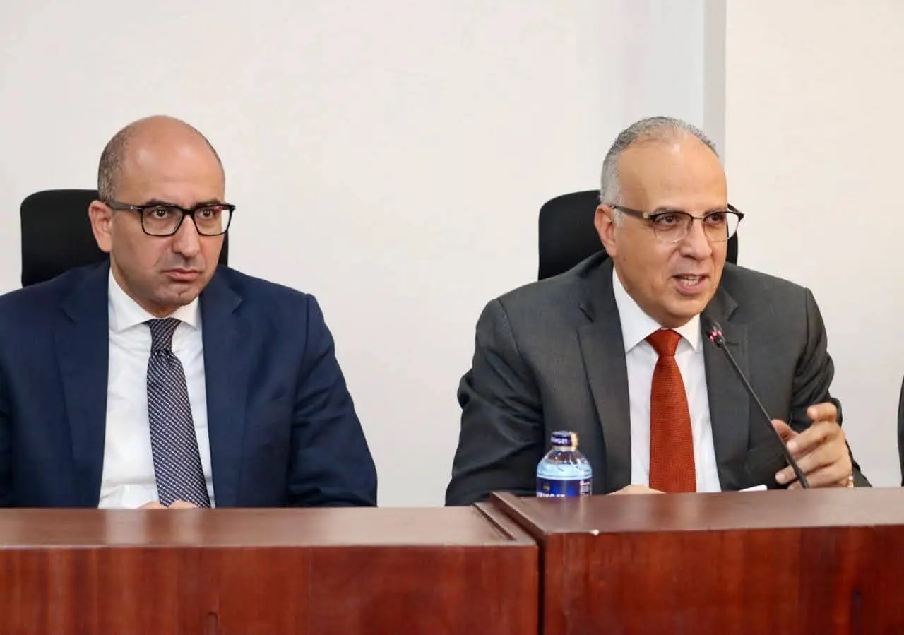 وزير الري يلتقي أعضاء لجنة الاقتصاد الأزرق والمياه والري في البرلمان الكيني
