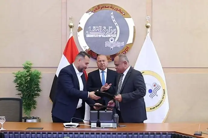 وزير النقل يشهد توقيع بروتوكول تعاون بين سوبر جيت وبوسطة لخدمات الشحن