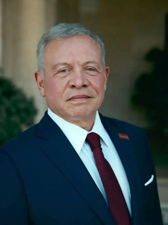 الملك عبدالله يبحث مع رئيسي وزراء اليونان وجزر القمر تطورات التصعيد ويدعو لجهد دولي لاحتواء الأزمة