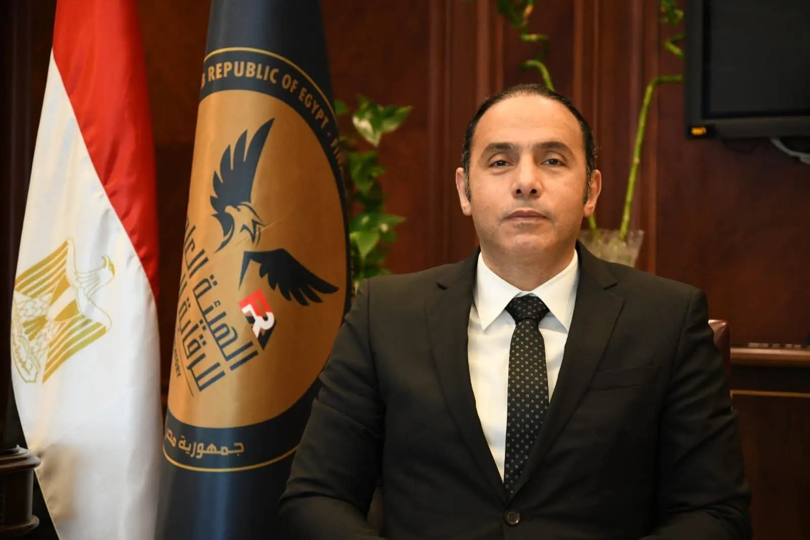 إسلام عزام رئيسًا للهيئة العامة للرقابة المالية
