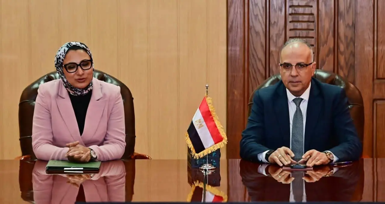 وزير الرى ومحافظ الوادى الجديد يبحثان موقف وضوابط إستخدام المياه الجوفية بالمحافظة