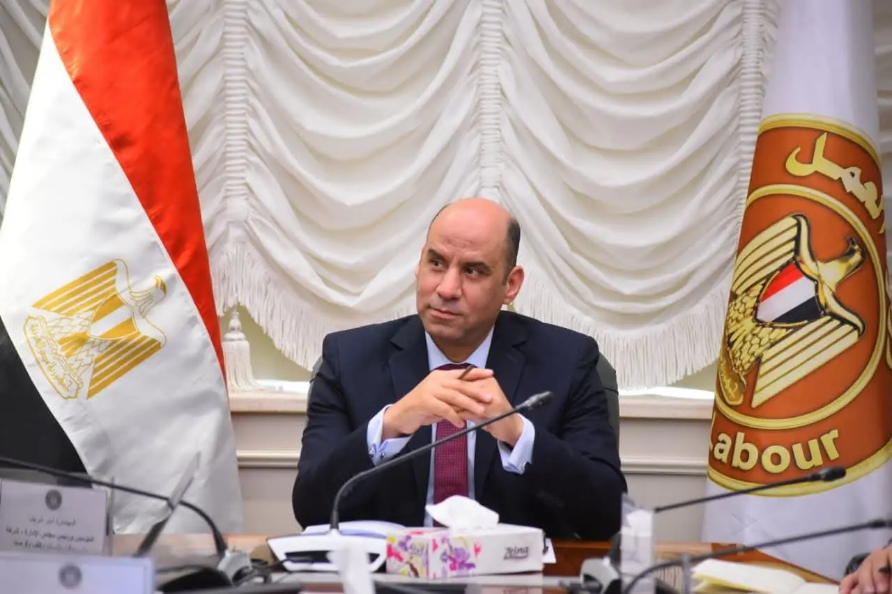 العمل  تزف بشرى سارة للعمالة غير المنتظمة في 23 محافظة