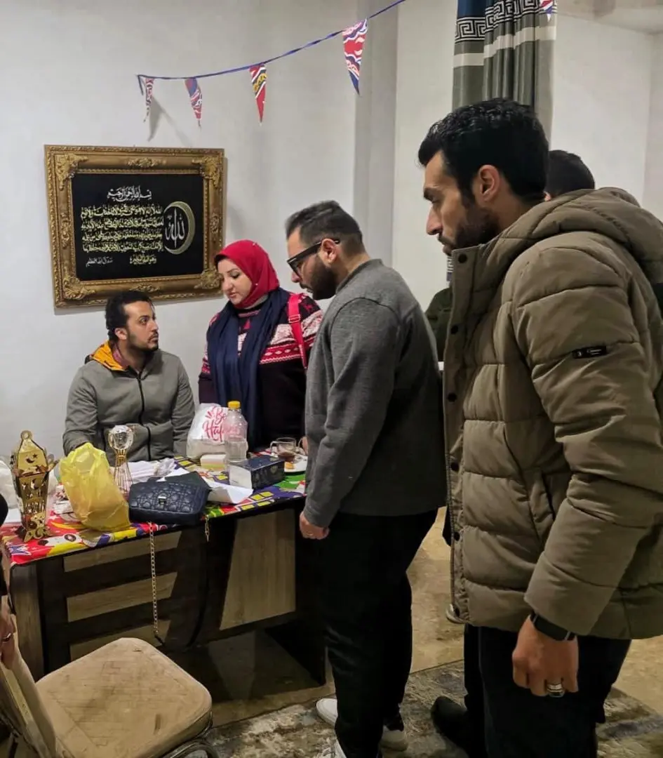 ضبط معلمة  تدير مركزاً طبياً وتنتحل صفة طبيب علاج طبيعي في المنوفية