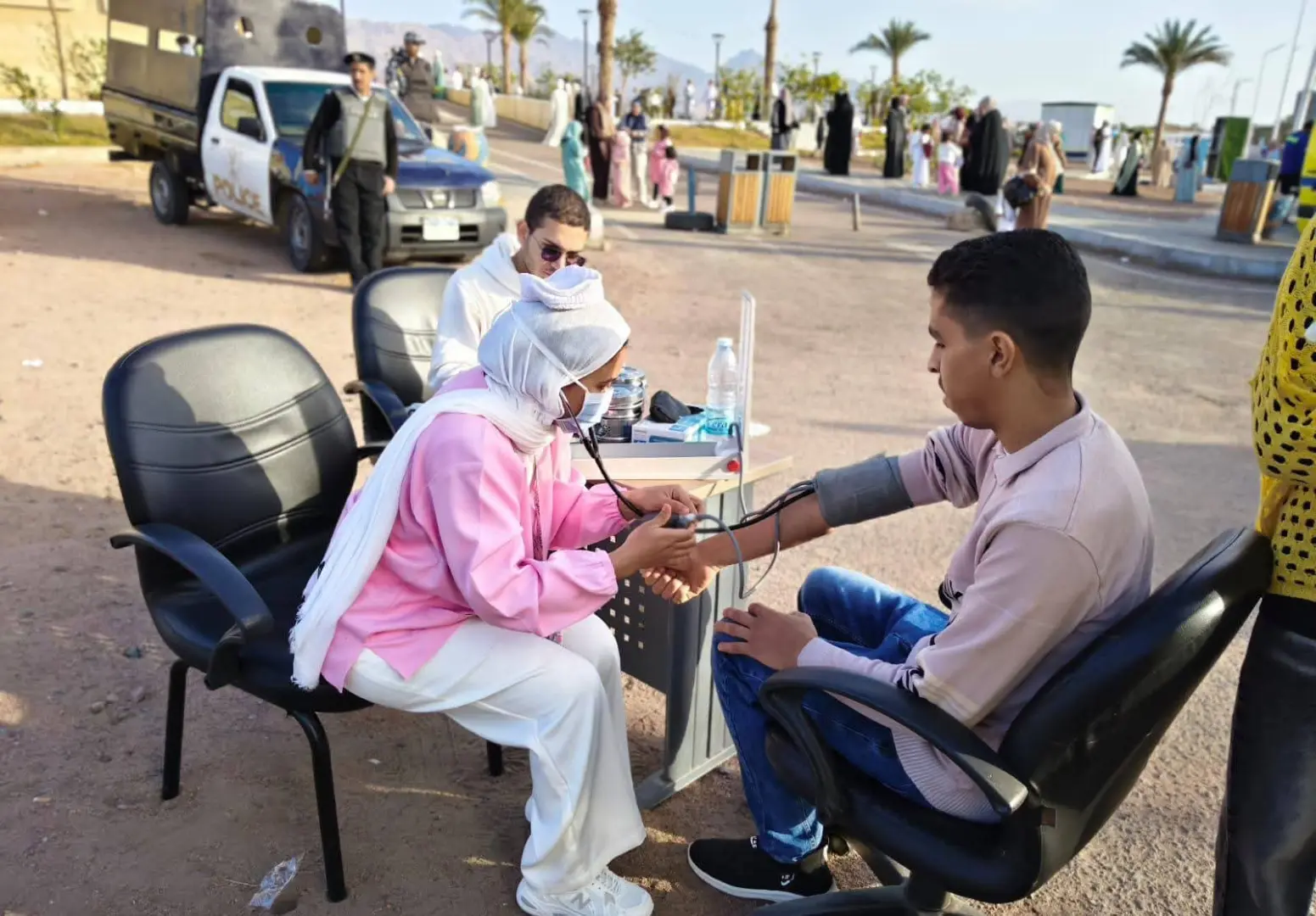الرعاية الصحية تطلق حملة «عيد وأطمن» وتنشر الفرق الطبية في الميادين  والمساجد خلال صلاة العيد - fb img 1774003390917