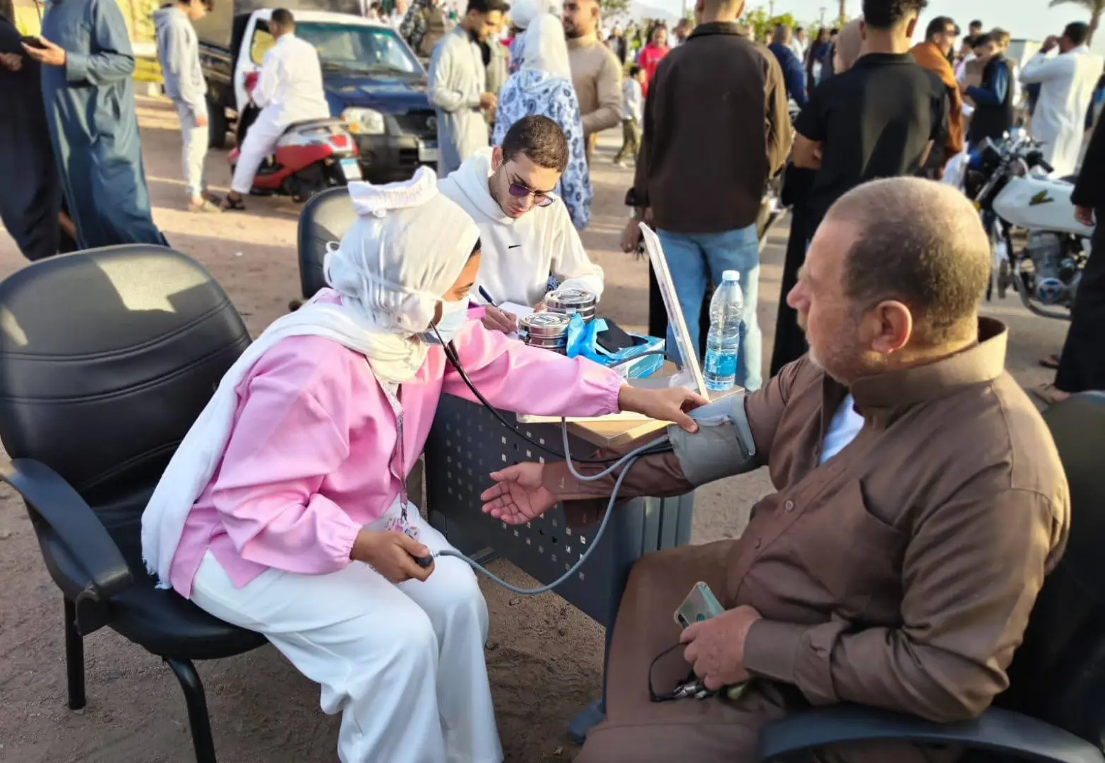 الرعاية الصحية تطلق حملة «عيد وأطمن» وتنشر الفرق الطبية في الميادين  والمساجد خلال صلاة العيد