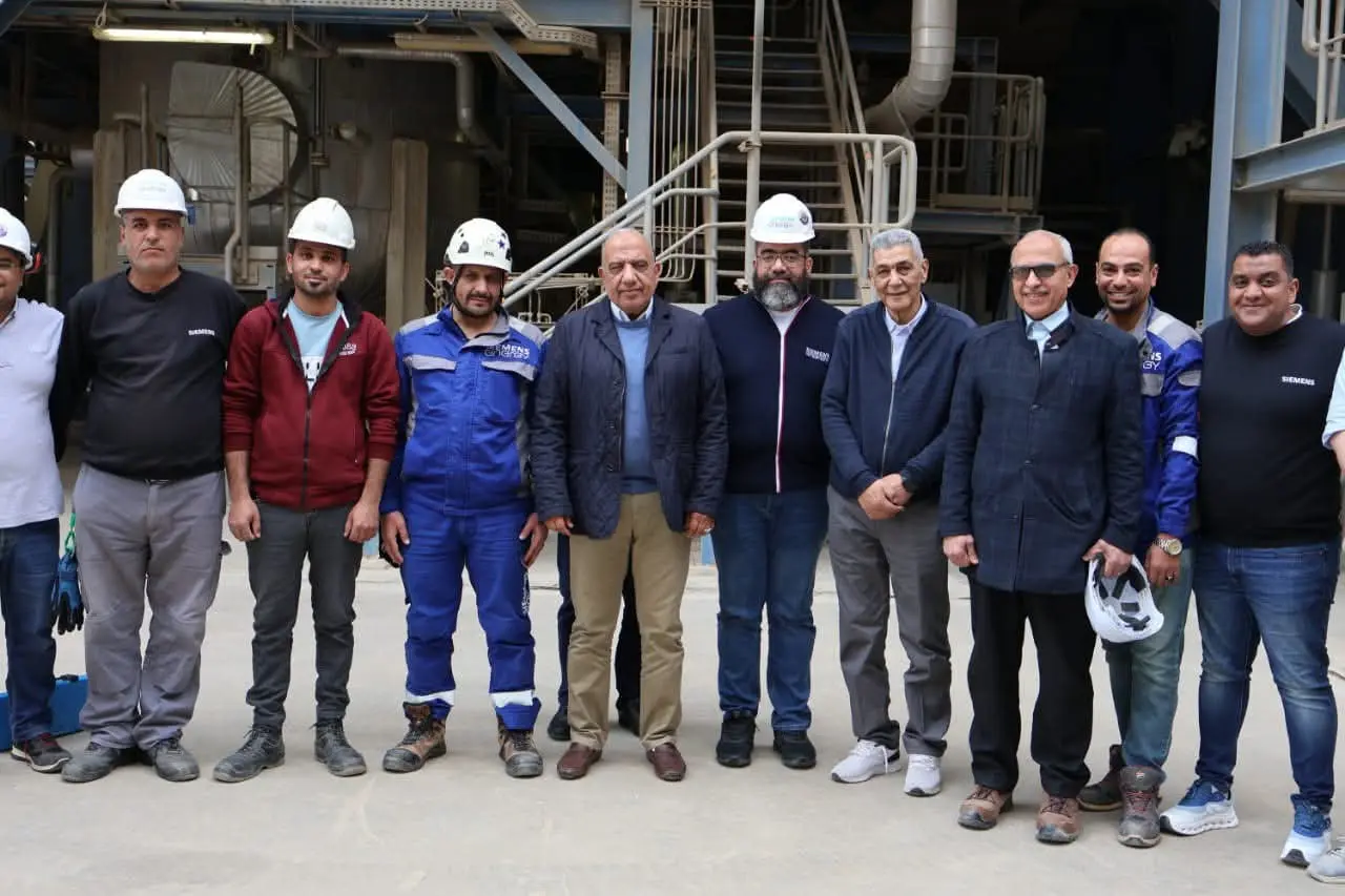 وزير الكهرباء يتفقد محطة بنى سويف المركبة لتوليد الكهرباء ويتابع معدلات إستهلاك الوقود - fb img 1774269465193