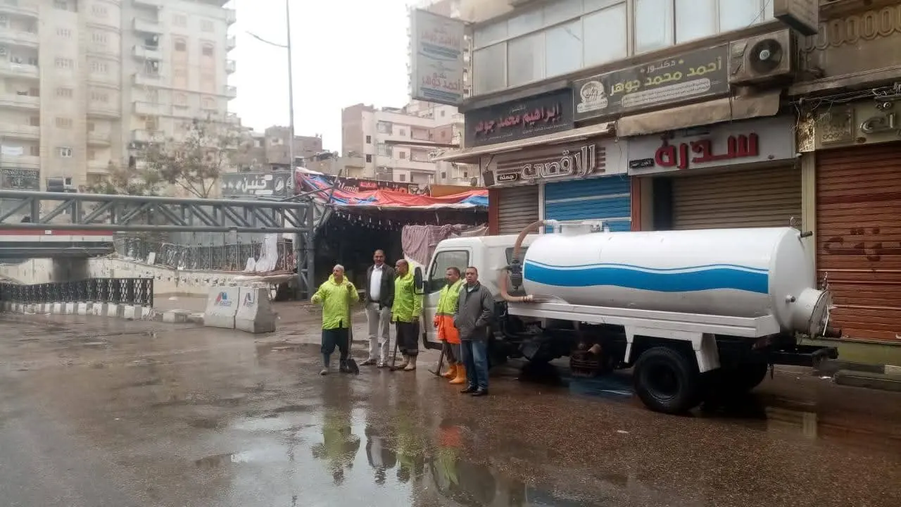 موجة من الأمطار الغزيرة والطقس السىء تضرب مدن البحيرة وجهود مكثفة لرفع تجمعات المياه - fb img 1774423674509