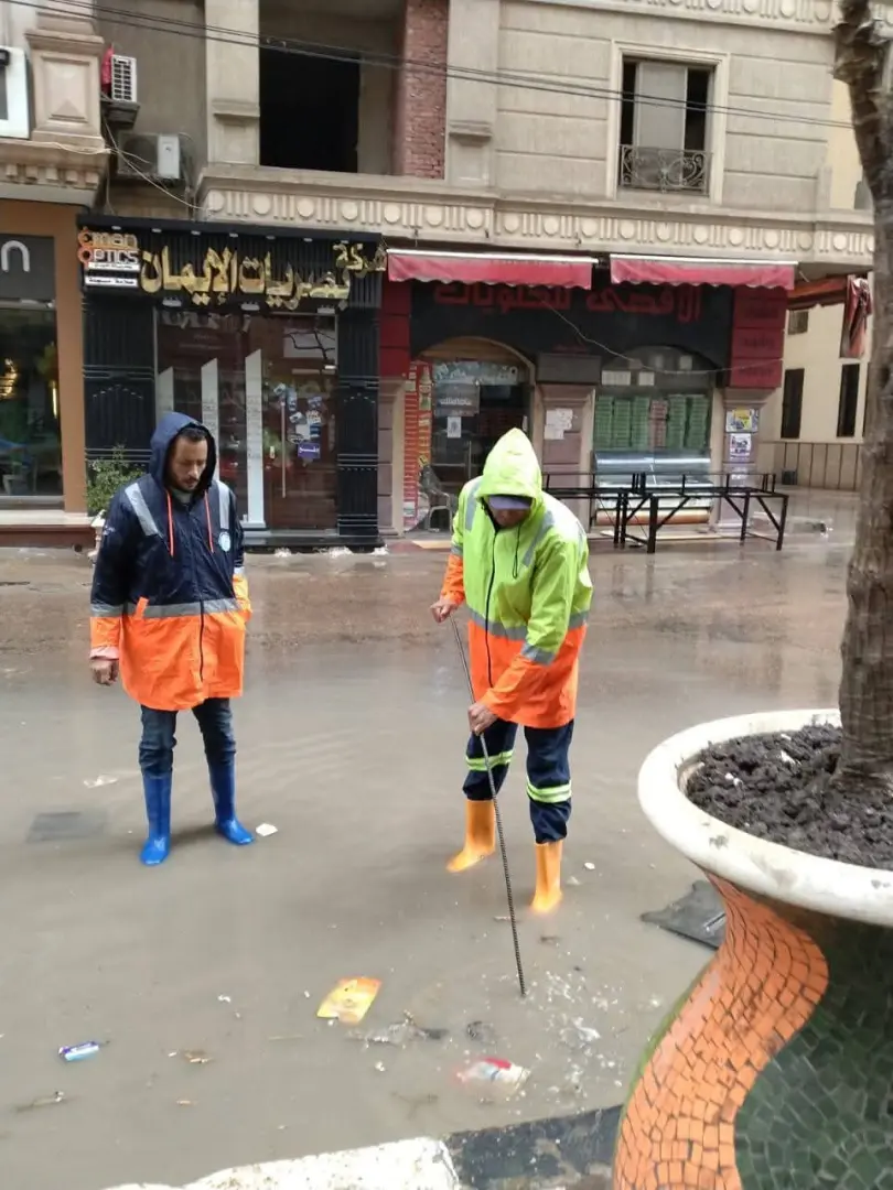 موجة من الأمطار الغزيرة والطقس السىء تضرب مدن البحيرة وجهود مكثفة لرفع تجمعات المياه - fb img 1774423713940