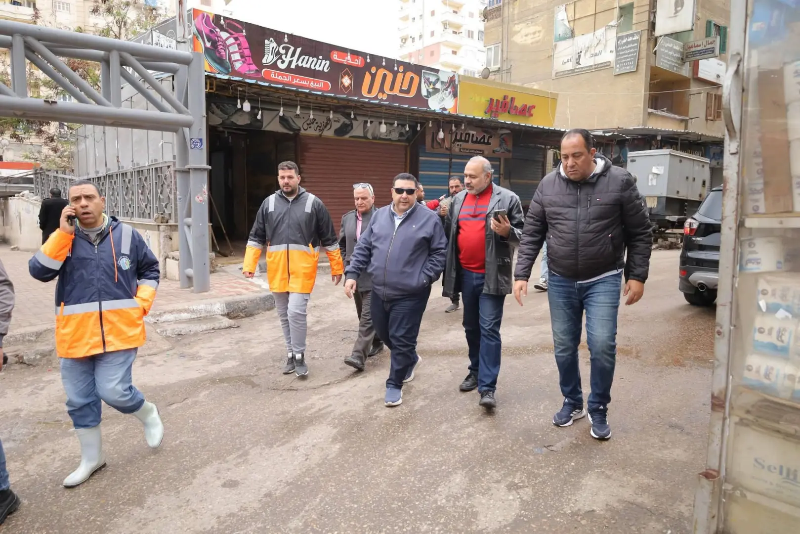 رئيس مياه البحيرة يتفقد رافعي العزيز عثمان والنفق بدمنهور ويتابع تمركزات فرق الطوارئ - fb img 1774442328851
