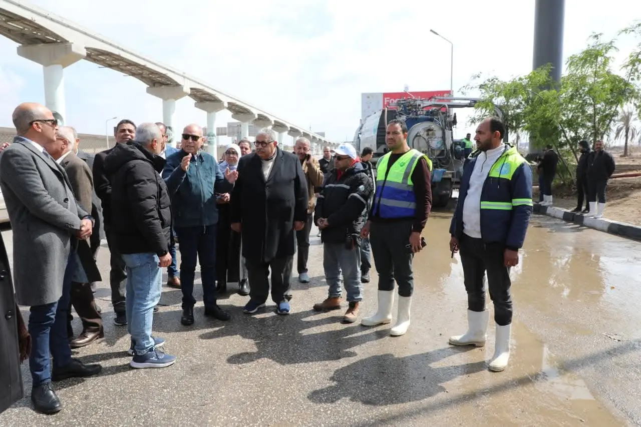 محافظ القاهرة:: لا توجد  بلاغات عن وقوع حوادث بسبب الأمطار وجهود مكثفة لرفع تراكمات المياه - fb img 1774518790500