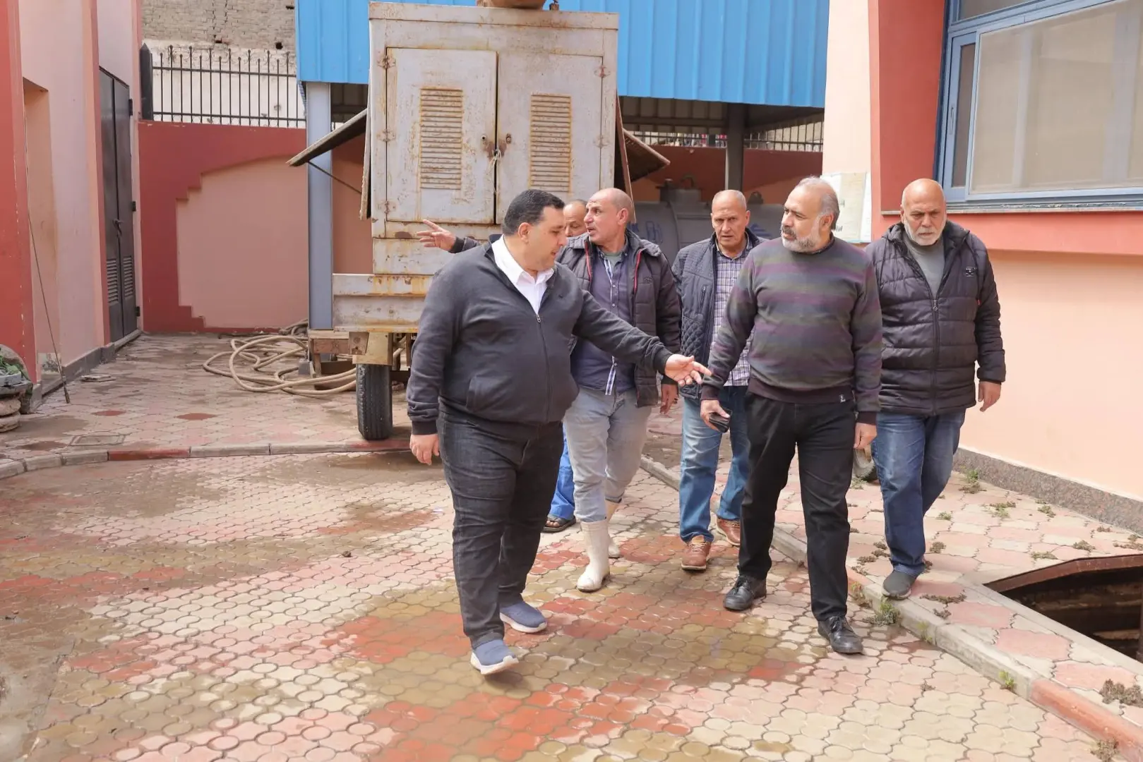 " رئيس مياه البحيرة".يتفقد "رافع أبو الريش" ويعلن الجاهزية القصوى لمواجهة “نوة الأمطار” - fb img 1774880046446 1