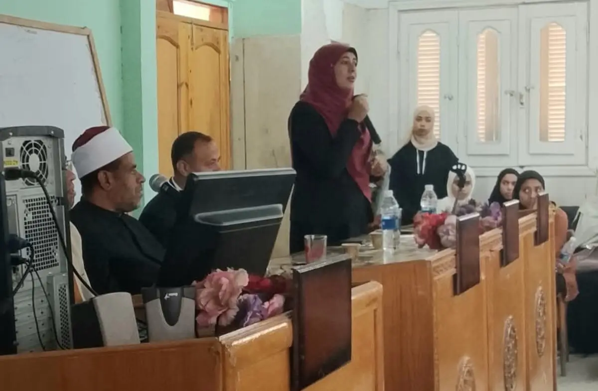 قافلة دعوية لمجمع البحوث الإسلامية بكلية البنات الأزهرية بقنا