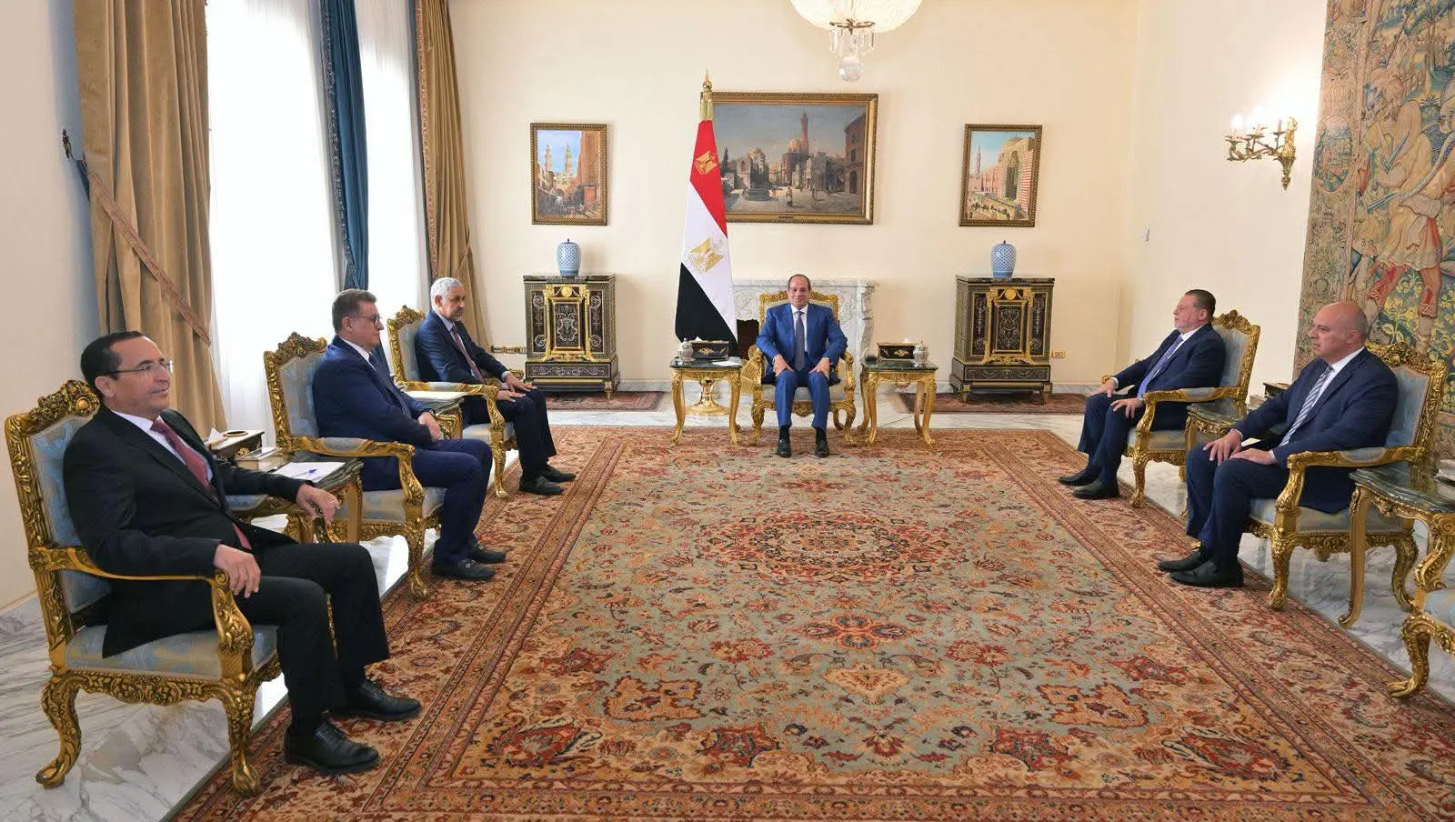 السيسي يؤكد دعم مصر لبنك التنمية الأفريقي وتعزيز الشراكة لدفع التنمية بالقارة
