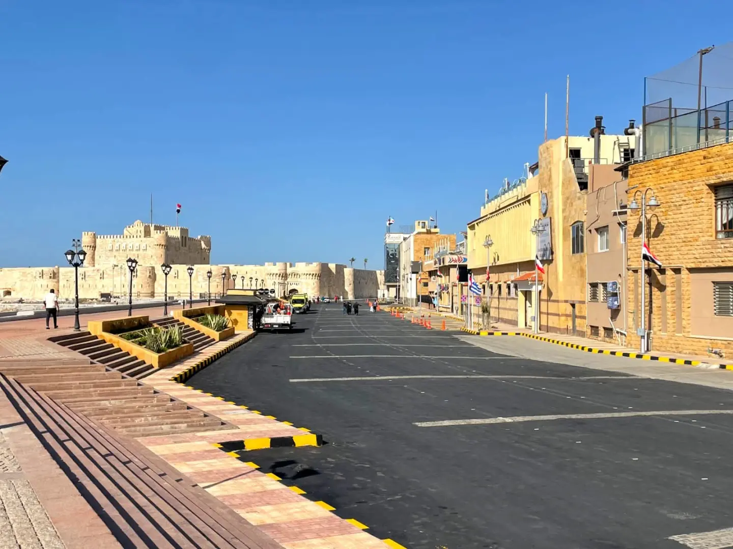 الإسكندرية في أبهى حلتها.. "عروس المتوسط" تتزين لإستقبال ماكرون في زيارة تاريخية