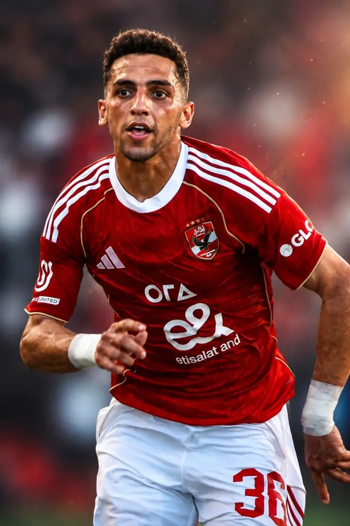 فرج عامر يواصل إثارة الجدل: الأهلي سيشارك في دوري أبطال أفريقيا