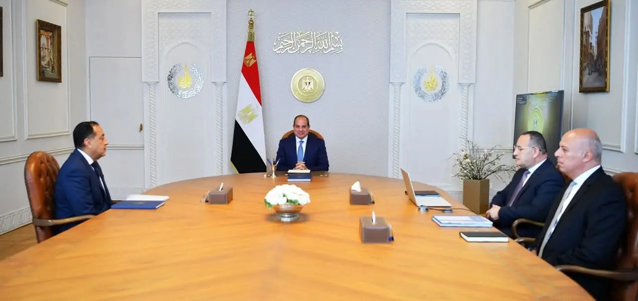 الرئيس السيسي يبحث خطط تحويل مصر إلى مركز إقليمي ودولي للتعليم العالي والبحث العلمي والإبتكار