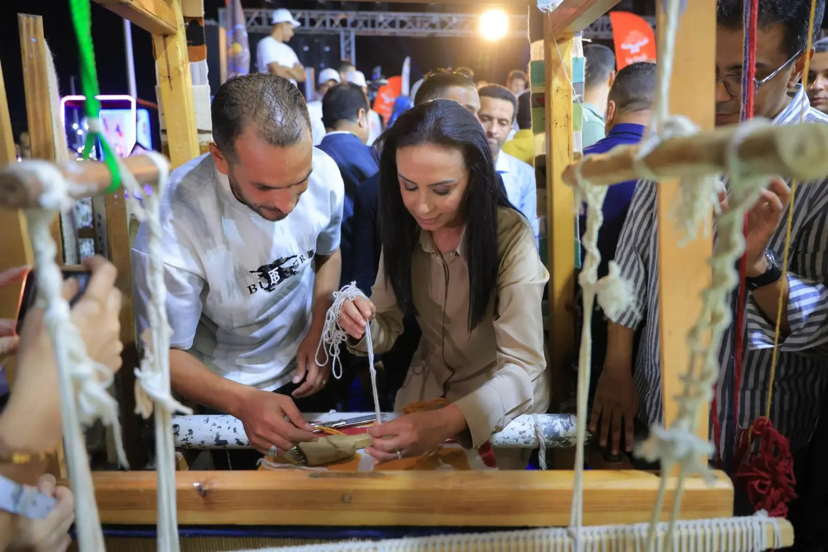 وزيرة التضامن تفتتح معرض «ديارنا» للحرف اليدوية بالساحل الشمالي بمشاركة أكثر من 450 عارضًا - fb img 1783625097761