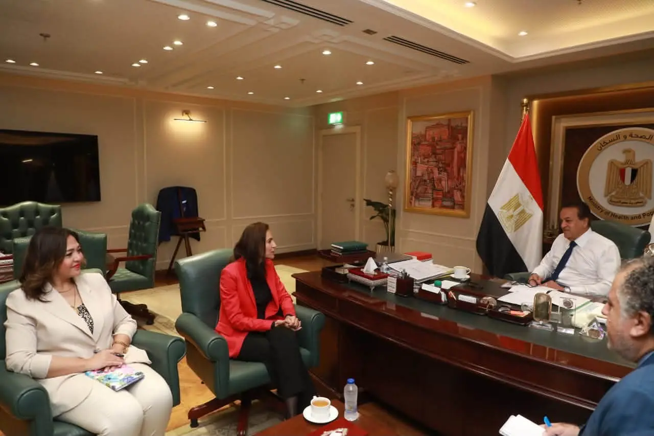 وزير الصحة يبحث مع سفيرة مصر بتنزانيا آفاق التعاون والسياحة العلاجية