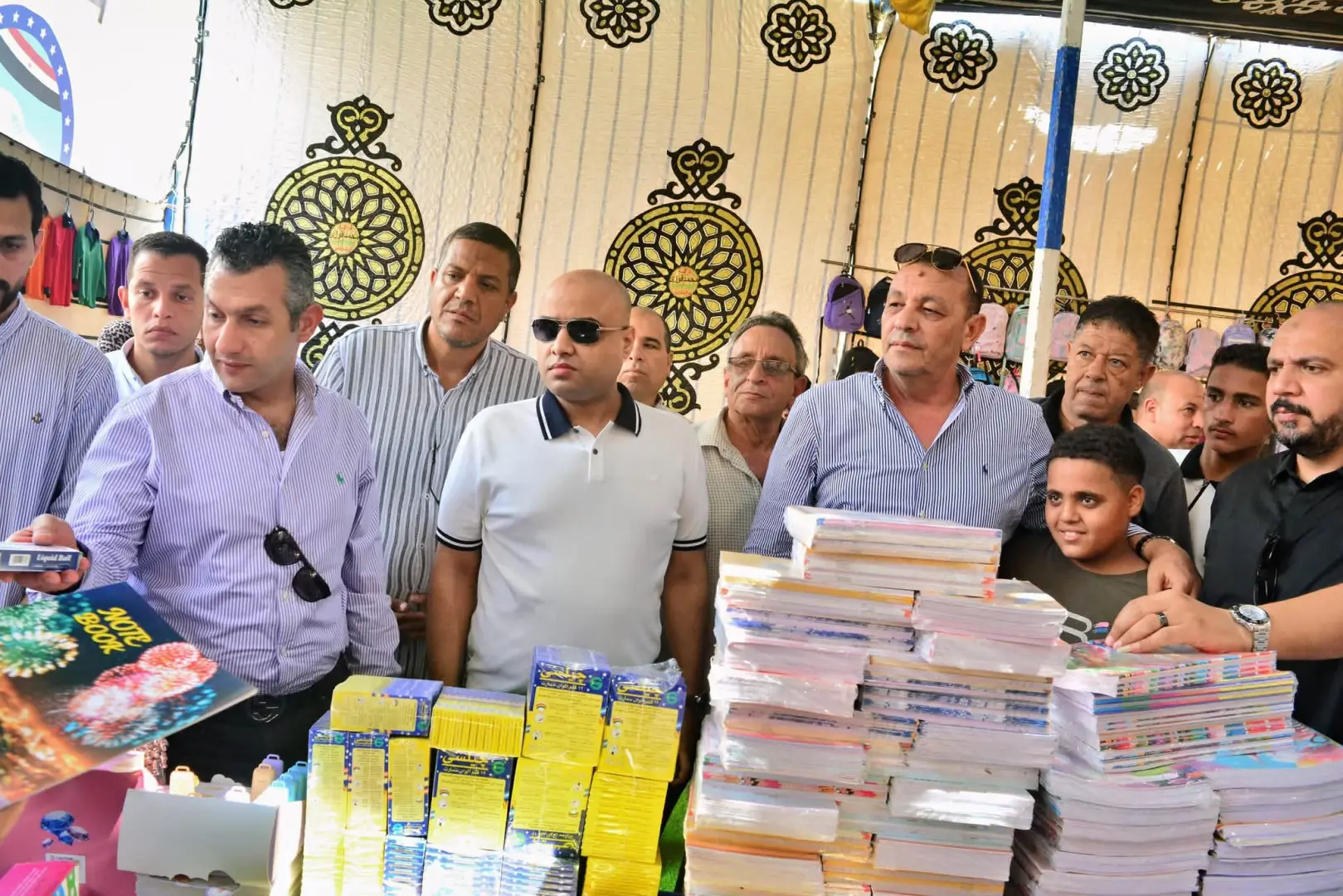 أهلًا مدارس يخفّض الأسعار في أبو المطامير.. إقبال كبير على معرض مستقبل وطن