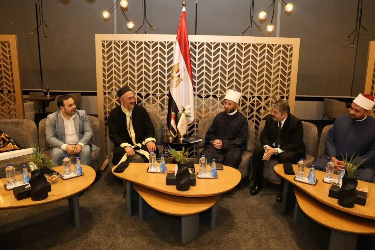 وزير الأوقاف ومفتي جورجيا يبحثان تعزيز الحوار الديني ومواجهة التطرف