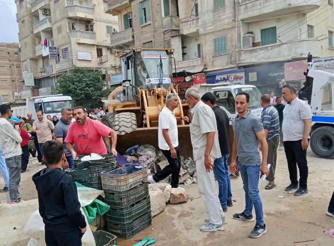 رفع ٦٨٣ حالة إشغال طريق بشوارع كفر الدوار خلال حملة أمنية  مكبرة لفرض الإنضباط - fb img 1791209942720