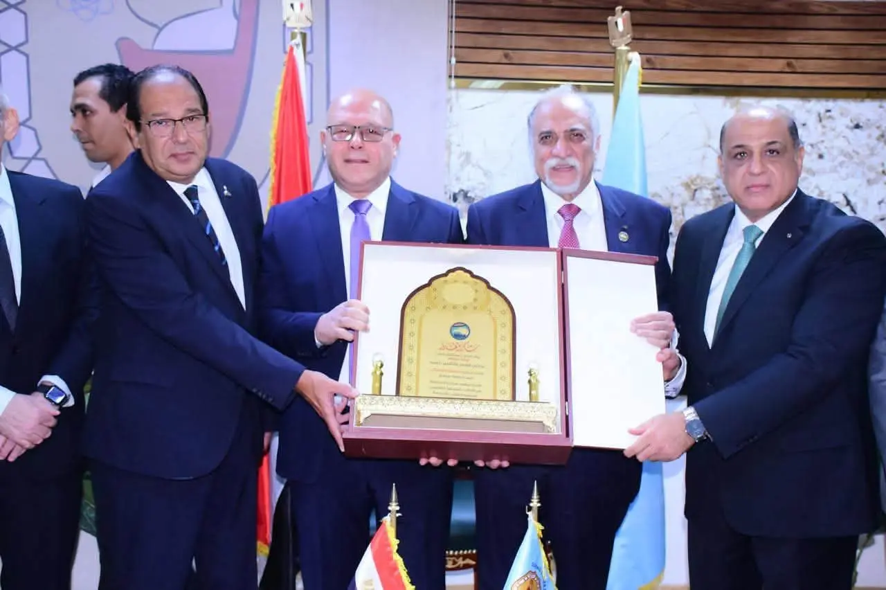 مستقبل وطن يدعم مستشفى الطوارئ الجامعي بسوهاج بالمستلزمات والأدوات الطبية