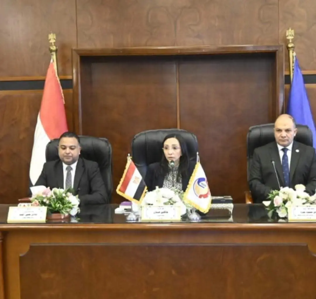 محافظ البحيرة تبحث مطالب المواطنين مع أعضاء مجلسي النواب والشيوخ