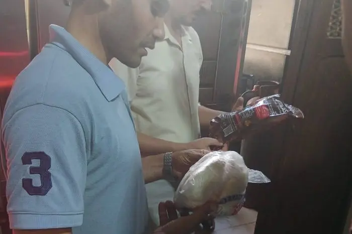 ضبط منشأة صناعية مخالفة ومواد مجهولة المصدر خلال حملة رقابية بكفر الشيخ