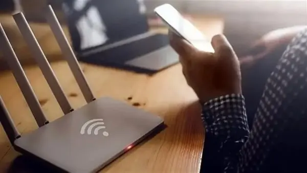ينطلق رسميًا تطبيق قرار مضاعفة سعة باقة الإنترنت الأرضي الأساسية لتصبح 100 جيجابايت بنفس السعر دون زيادة. تعرف على موعد التفعيل النهائي وتفاصيل أسعار باقات الإنترنت المنزلي لشركات WE وفودافون واتصالات وأورانج.